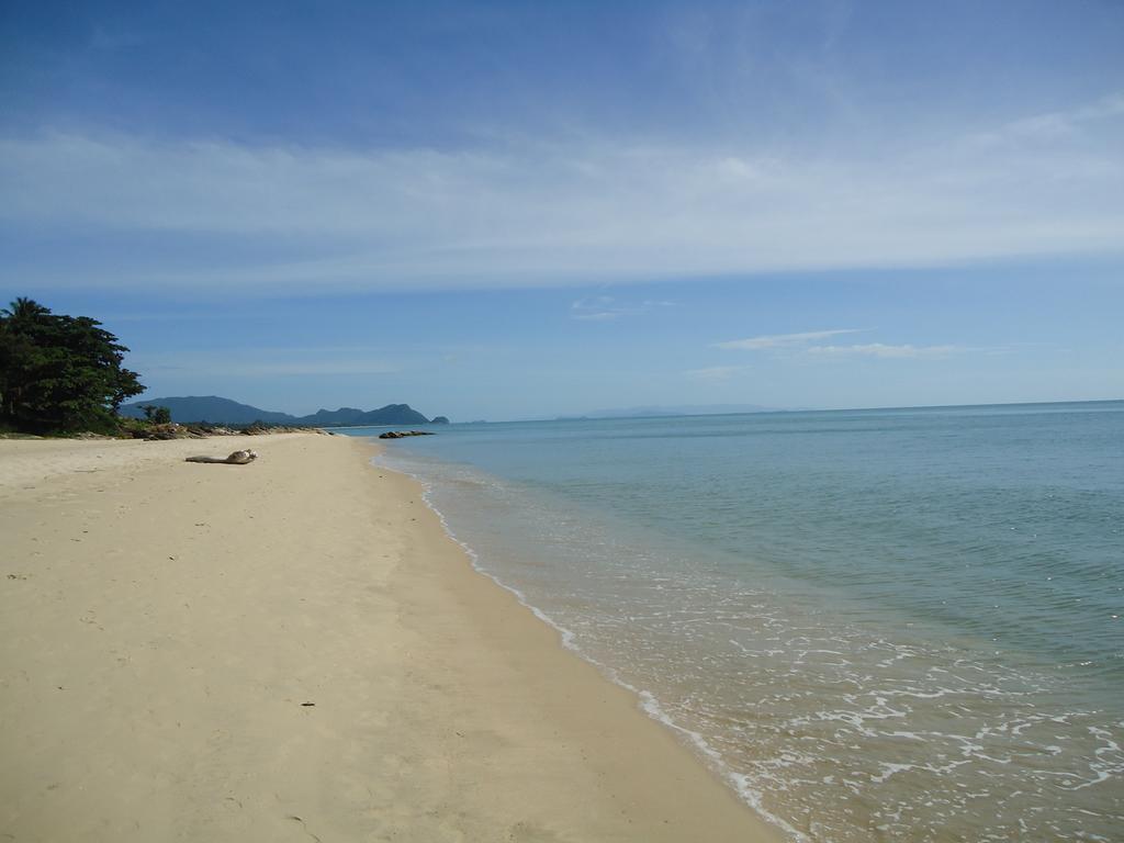 Sea Breeze House, Naiplao Beach Khanom Exteriör bild